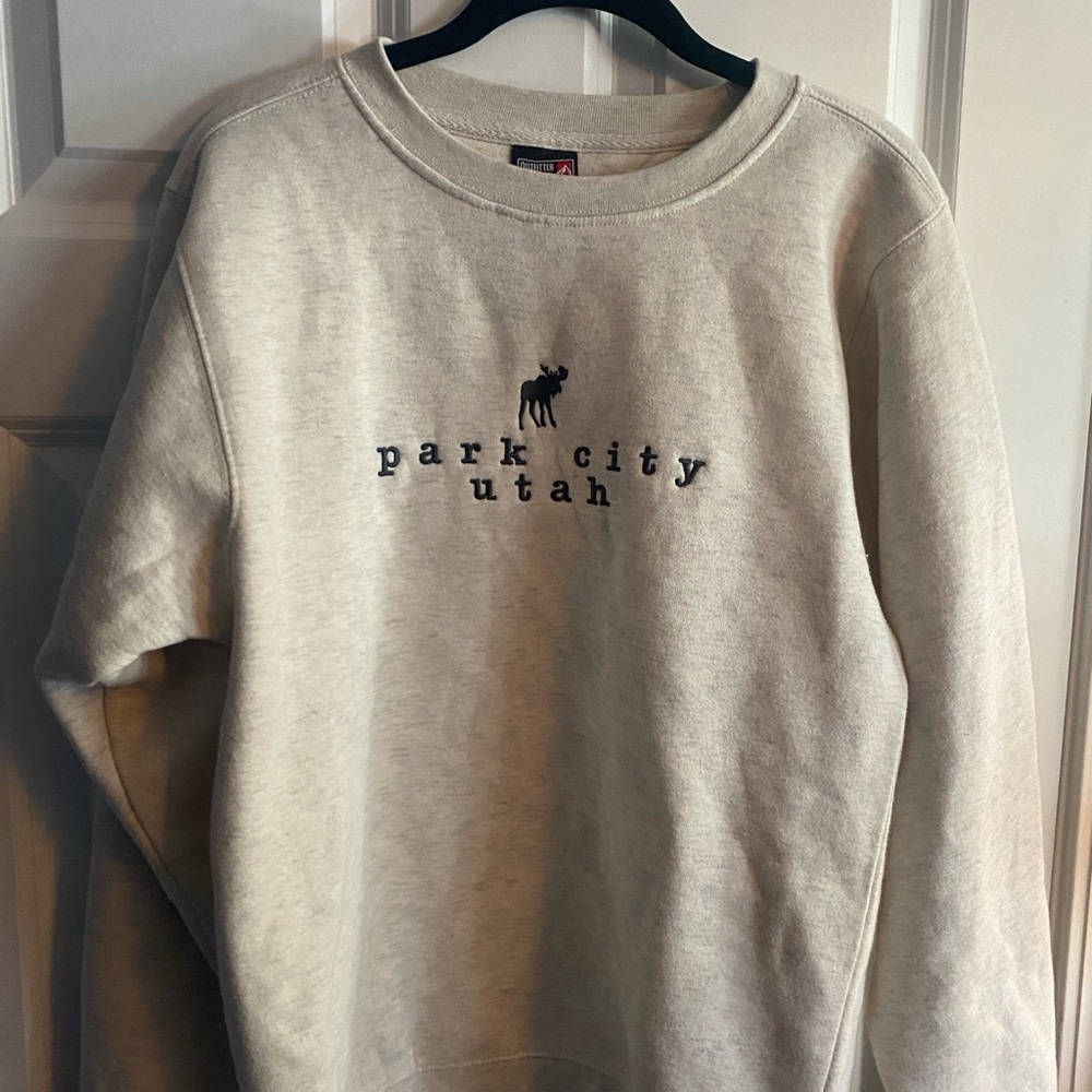 Crewneck